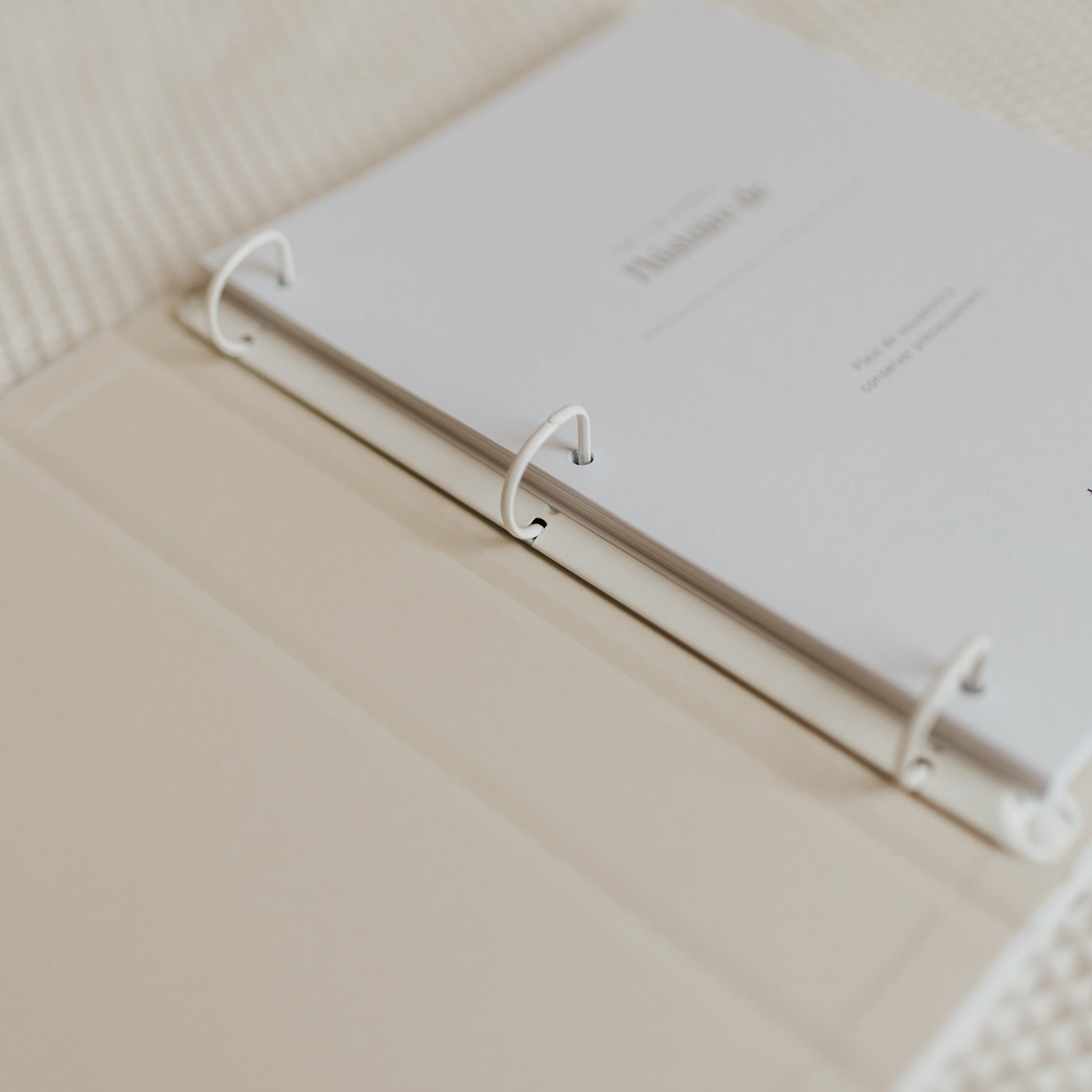 Livre de bébé - Floral Beige