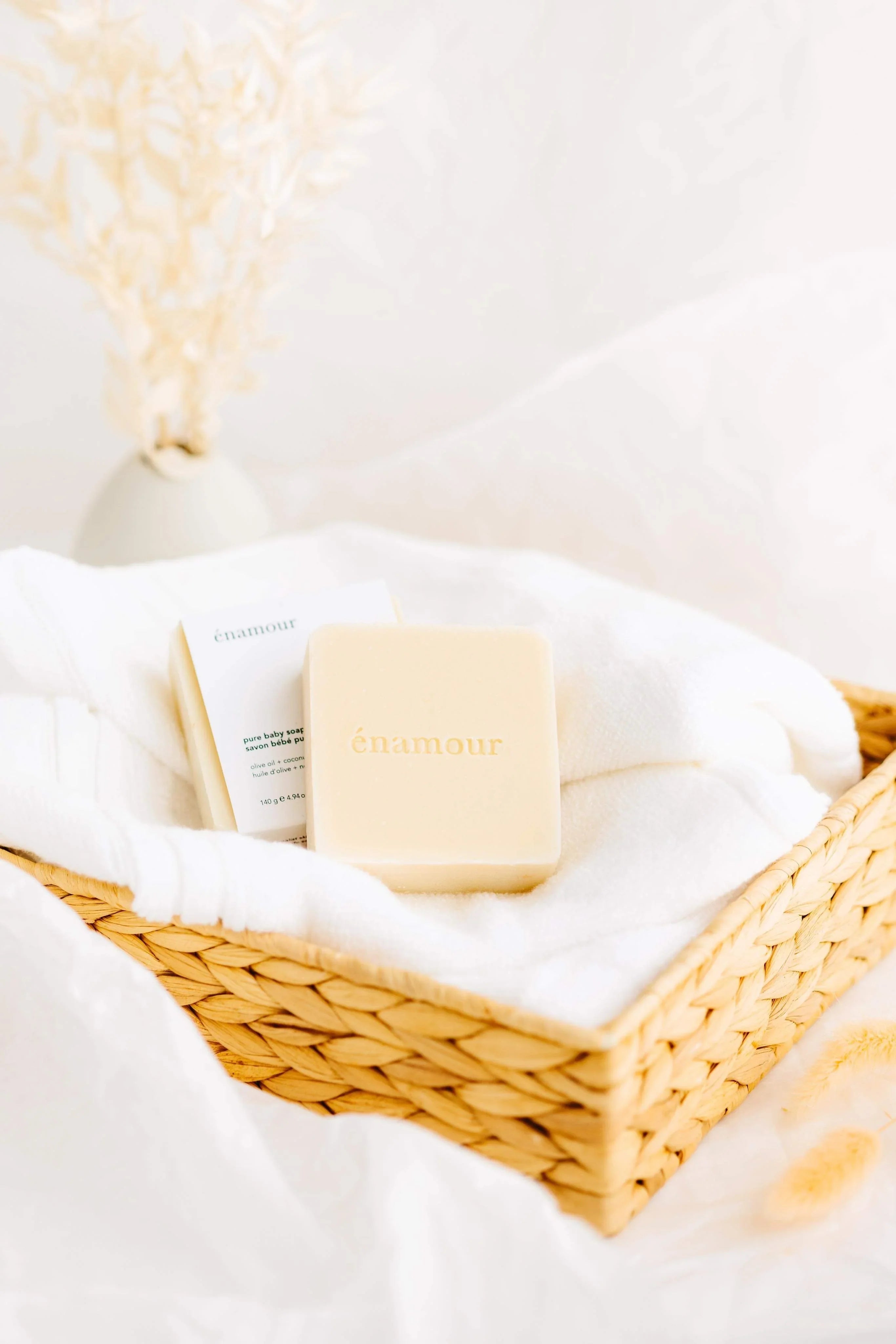 Savon et shampoing pur pour bébé - La Maison Camomille