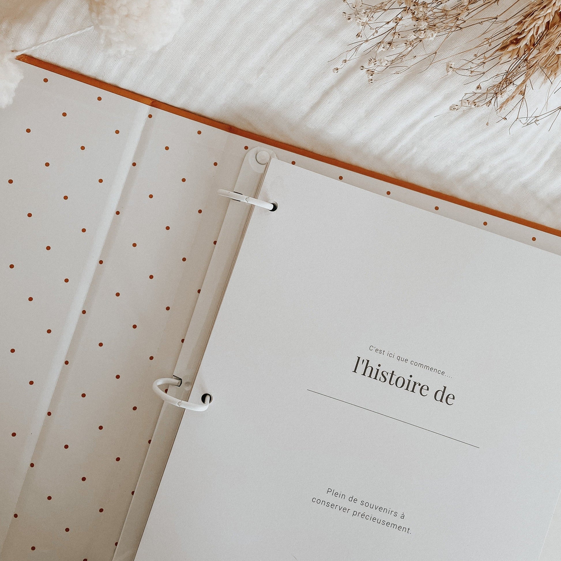 Livre de bébé - Ocre