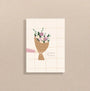 Carte illustration bouquet fleurs avec message manuscrit je t'aime maman fond quadrillé beige